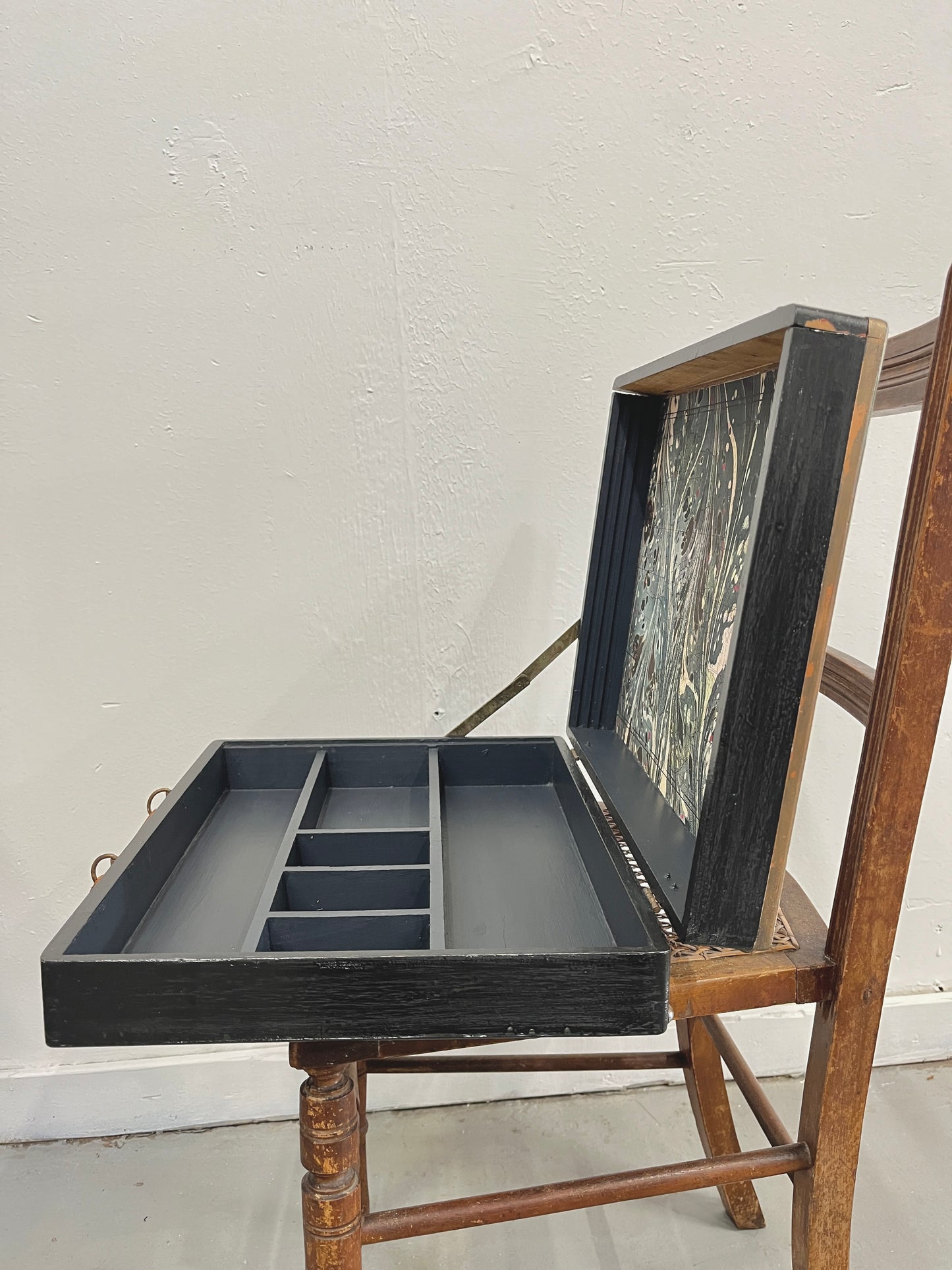 The Hex Petal Customized Vintage Painters Box